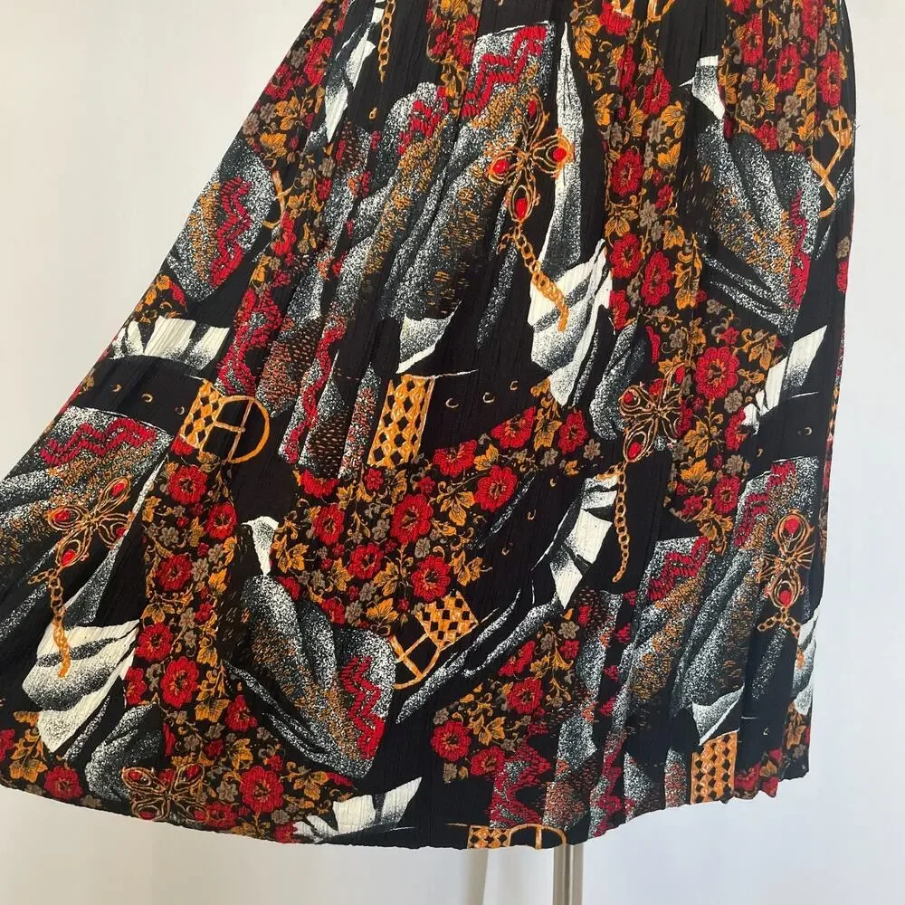 Vintage Midi Skirt Size 10 Petite 10P Black Red Mix Print Floral Preppy Academia